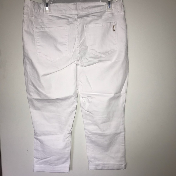 NWOT Vintage America white capris - Picture 6 of 9